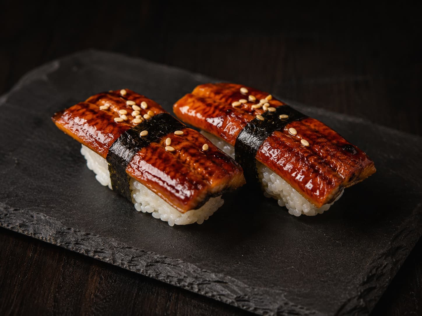 Nigiri de anguila (2 uds.)